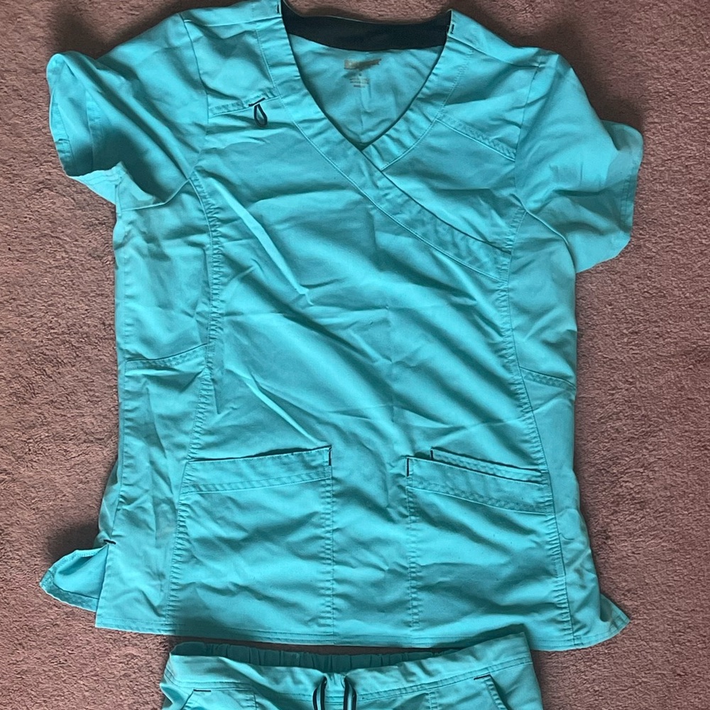 Scrubstar scrubs - medium